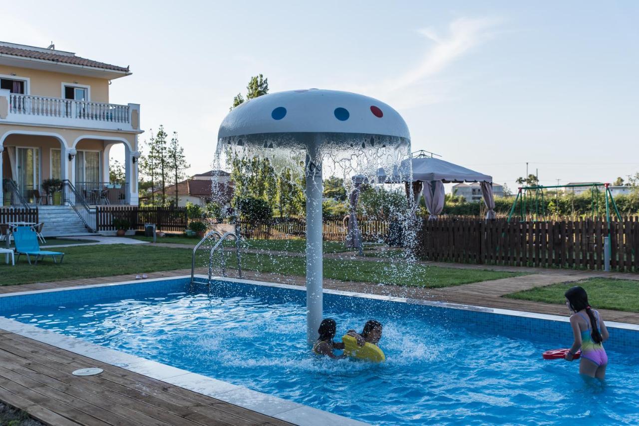 Hotel Petros Циливи Экстерьер фото